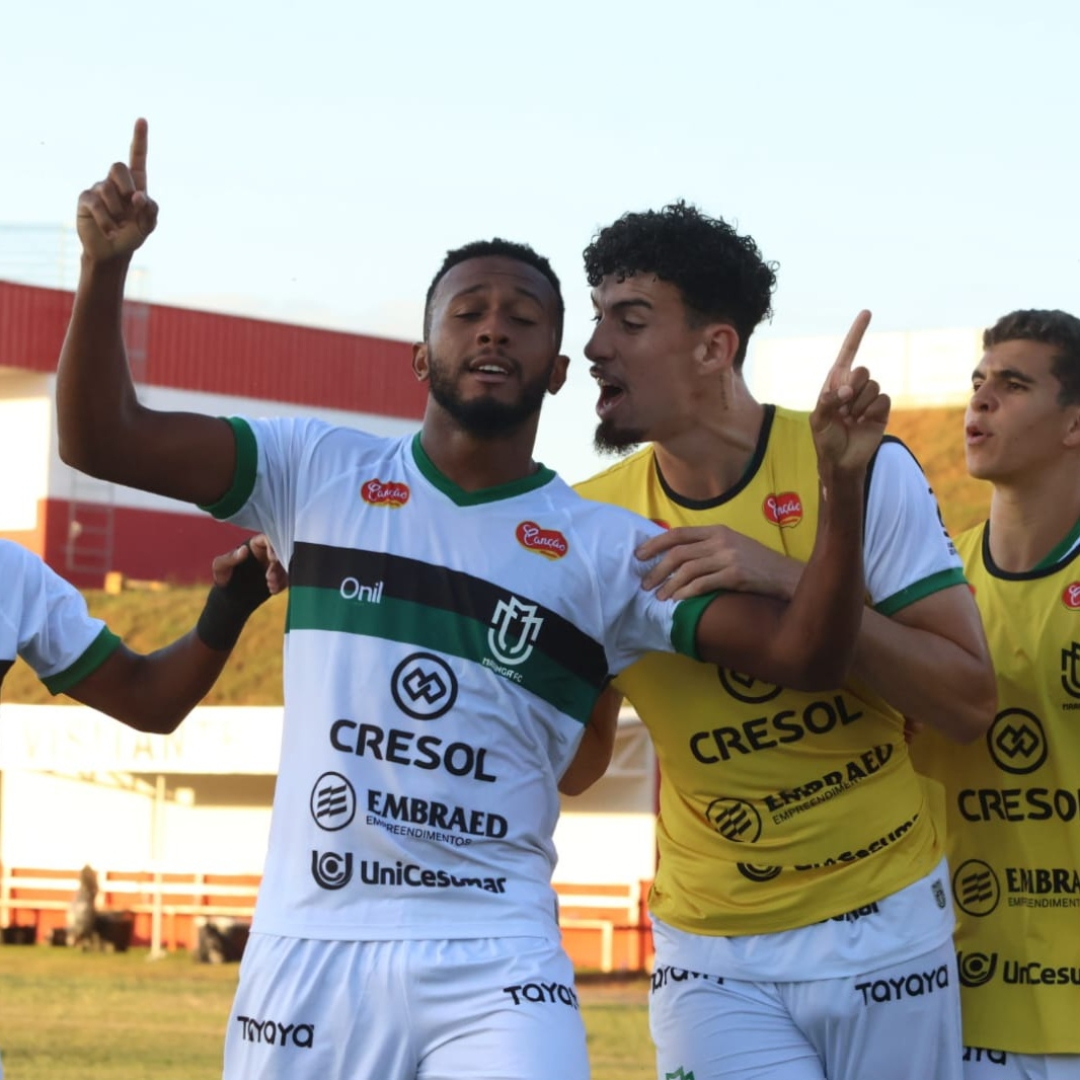 Maringá FC vence o Patrocinense por 2 a 1 na Série D 2024!