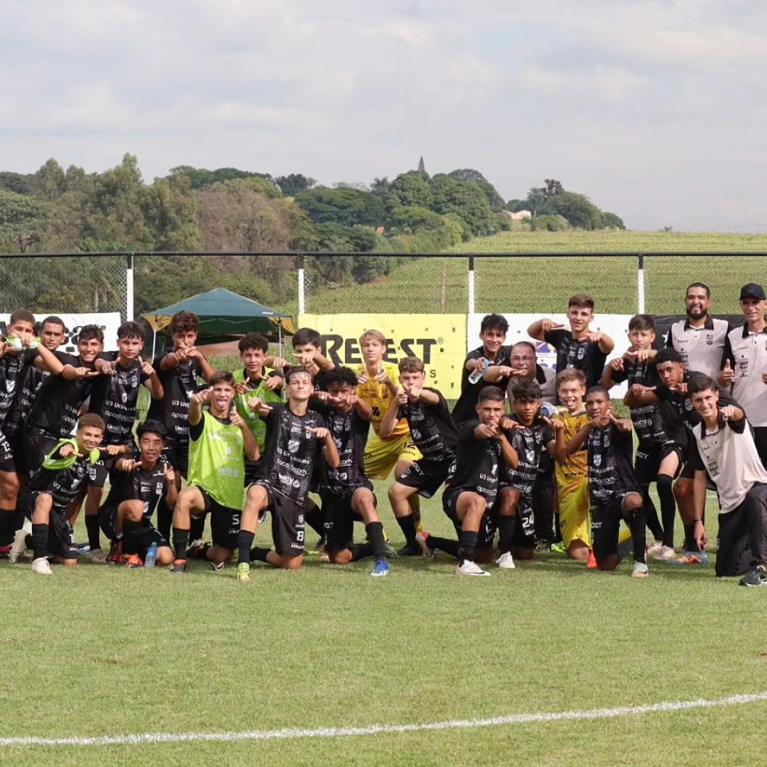 João Victor Bulhak / Galo Maringá