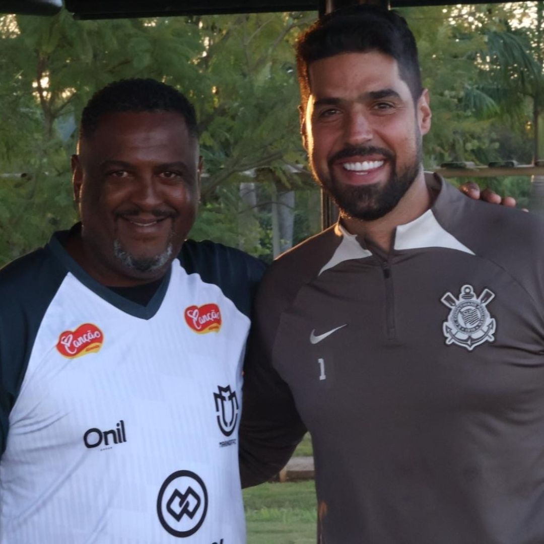 Maringá FC treina no CT do Corinthians para jogo da Série D